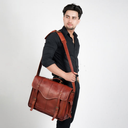 Godzi Goat Leather Messenger Bag – Vintage Brown Godzi Leather