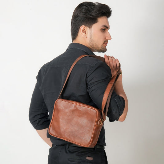 Godzi Unisex Leather Crossbody Bag – Compact Brown Godzi Leather