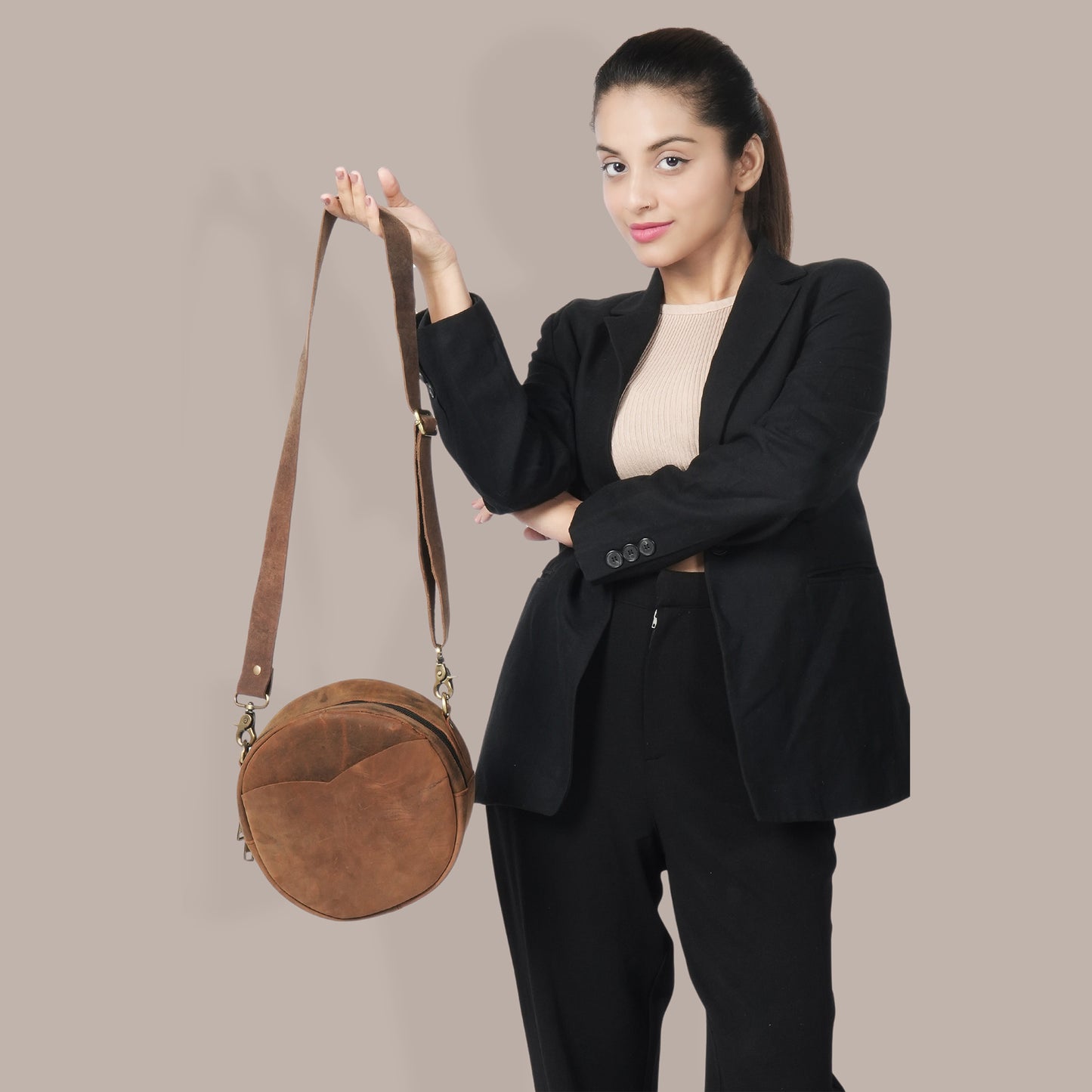 Godzi Round Buffalo Leather Sling Bag