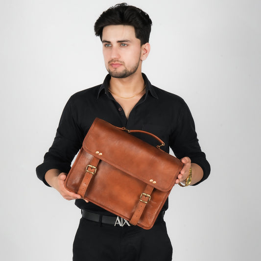 Godzi Leather Laptop Messenger – The Informant Bag