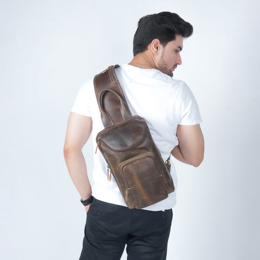 Godzi Men’s Buffalo Leather Sling Bag