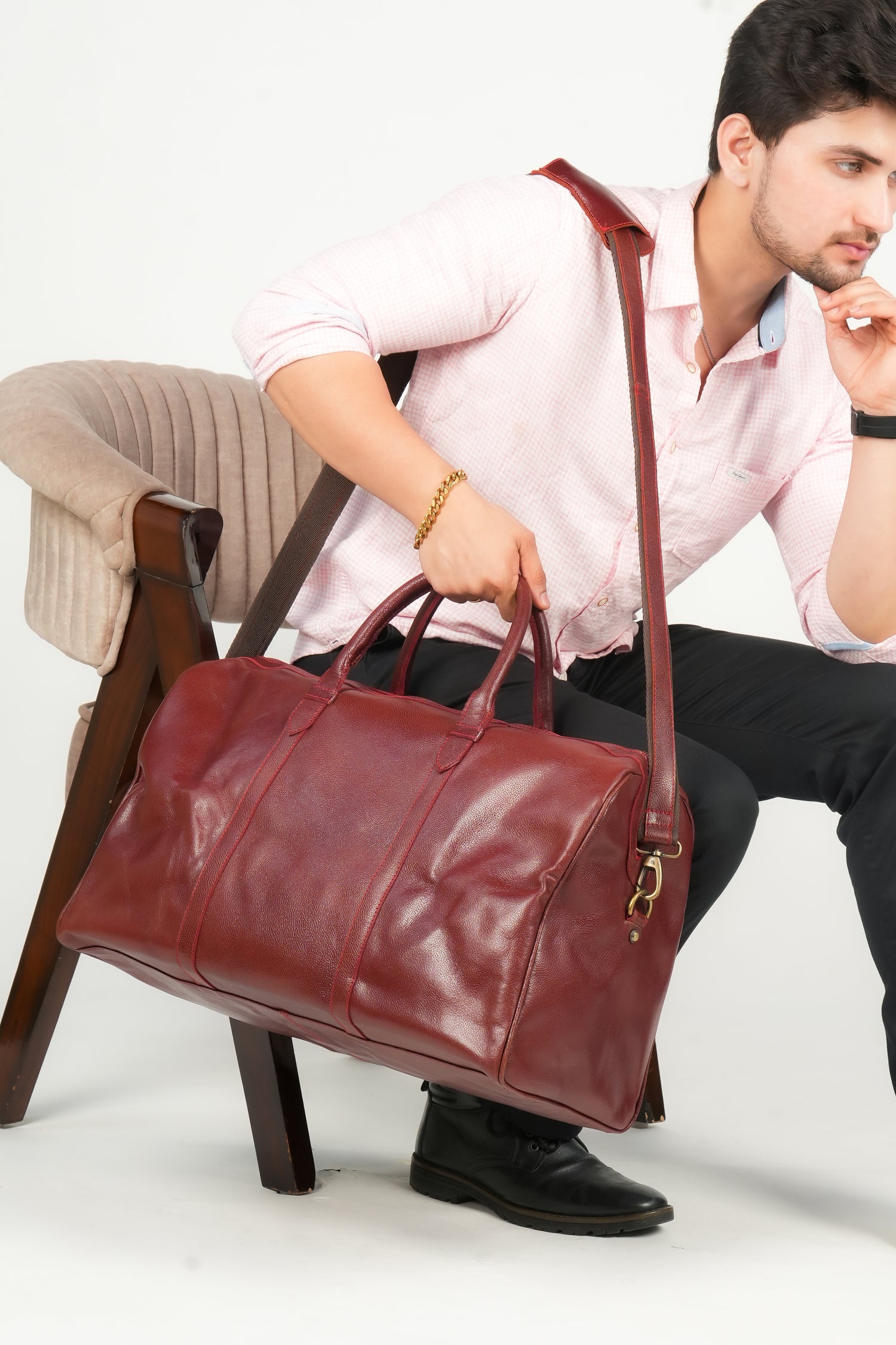 Godzi Buffalo Leather Duffle Bag – Cabin Size