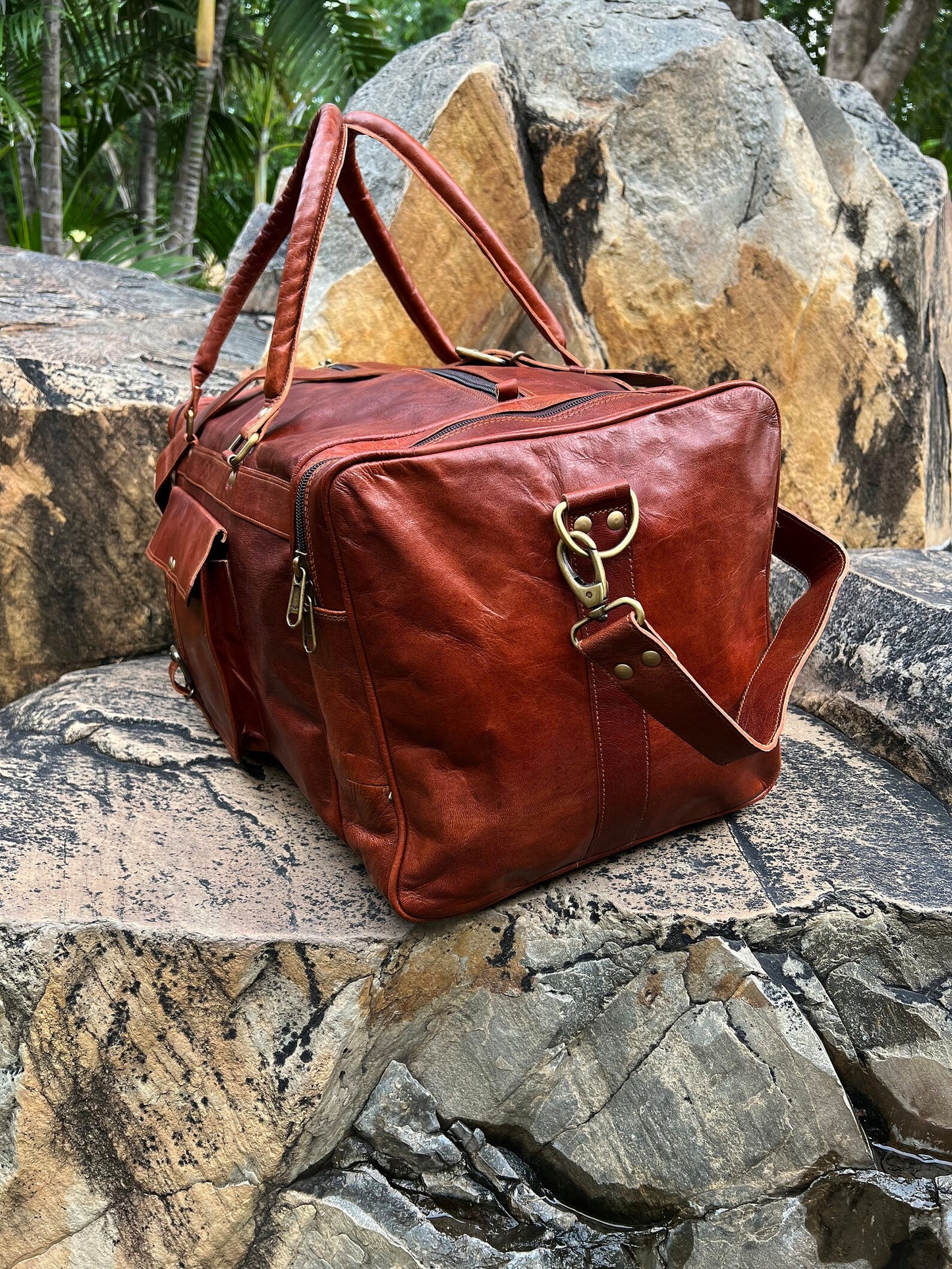 Godzi LeatherLuxe Duffle Bag